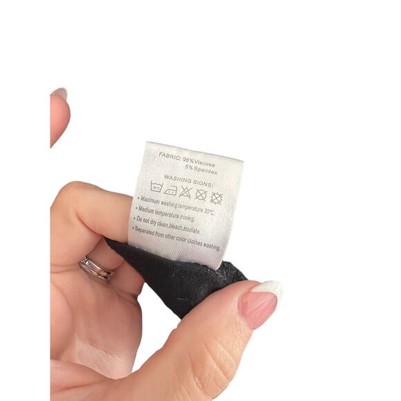 Urban CoCo - Viscose Black Flowy Cardigan - Size Small - Picture 6 of 6